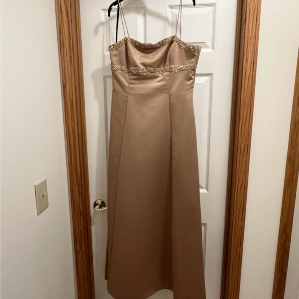 Elegant Tan Evening Gown